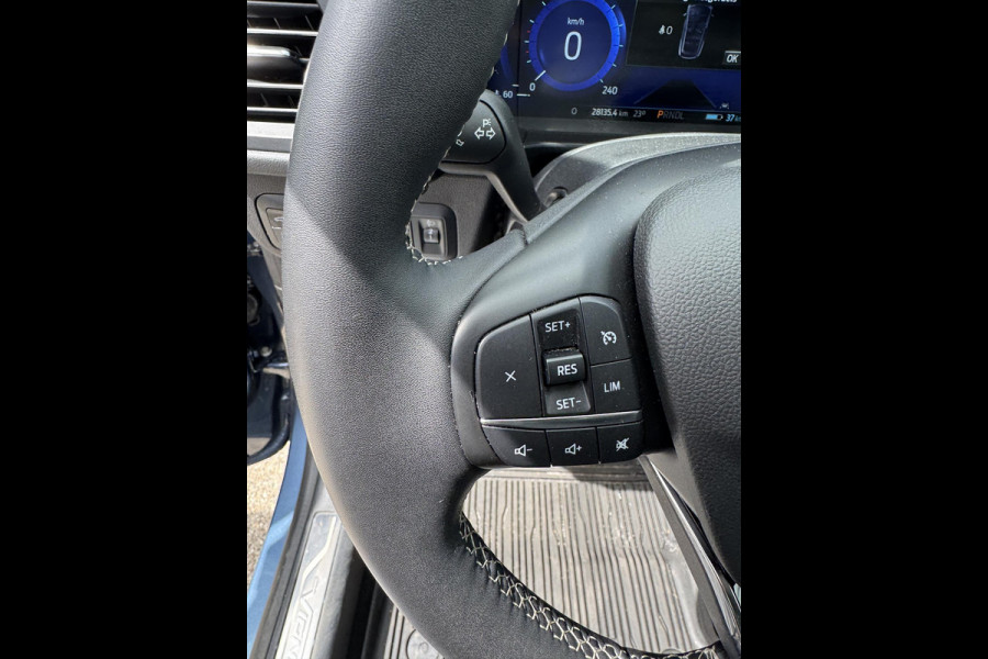 Ford Kuga 2.5 PHEV Vignale 225pk | Wegklapbare Trekhaak | Winterpack | Volledig lederen interieur | 1.500kg Trekgewicht