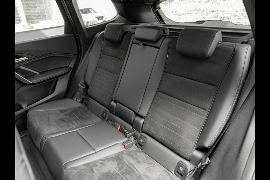 BMW X1 xDrive25e - M-Sport - Pano - Trekhaak - 19 inch - Camera