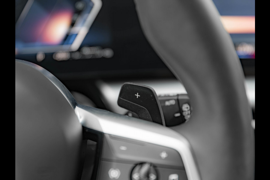 BMW X1 xDrive25e - M-Sport - Pano - Trekhaak - 19 inch - Camera