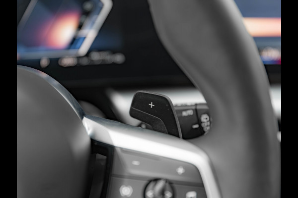 BMW X1 xDrive25e - M-Sport - Pano - Trekhaak - 19 inch - Camera