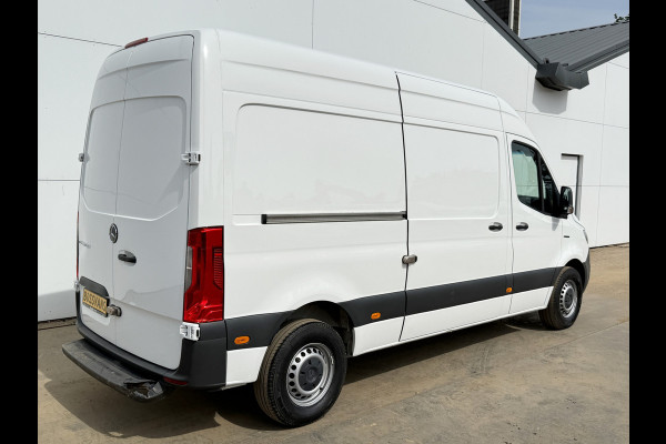Mercedes-Benz eSprinter eSprinter L2H2 55 kWh L2H2 Elektrisch 168km WLTP 94% (SOH) Snelladen Laadkabel Climate Control Stoelverwarming