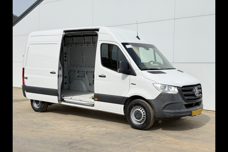 Mercedes-Benz eSprinter eSprinter L2H2 55 kWh L2H2 Elektrisch 168km WLTP 94% (SOH) Snelladen Laadkabel Climate Control Stoelverwarming