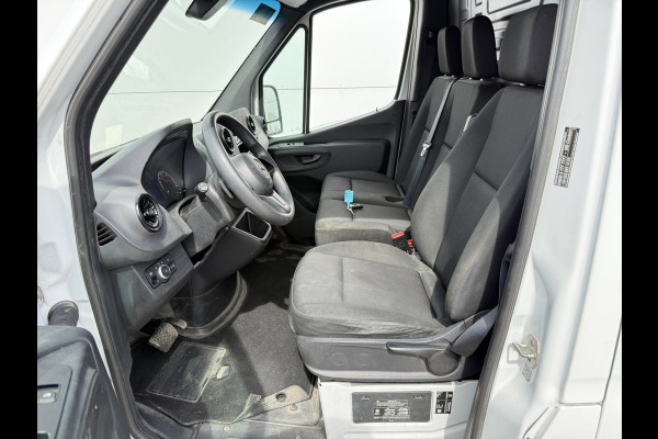 Mercedes-Benz eSprinter eSprinter L2H2 55 kWh L2H2 Elektrisch 168km WLTP 94% (SOH) Snelladen Laadkabel Climate Control Stoelverwarming