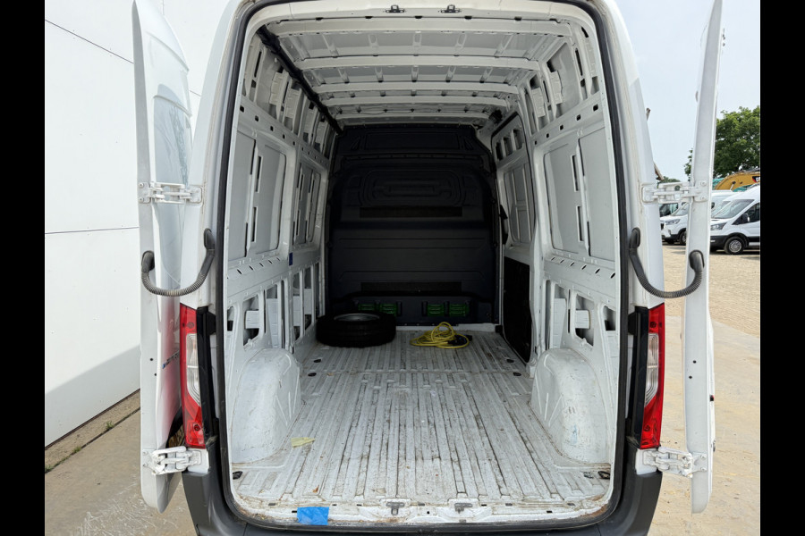Mercedes-Benz eSprinter eSprinter L2H2 55 kWh L2H2 Elektrisch 168km WLTP 94% (SOH) Snelladen Laadkabel Climate Control Stoelverwarming