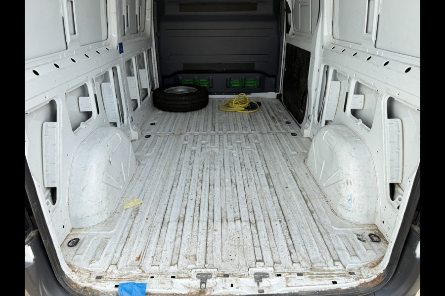 Mercedes-Benz eSprinter eSprinter L2H2 55 kWh L2H2 Elektrisch 168km WLTP 94% (SOH) Snelladen Laadkabel Climate Control Stoelverwarming