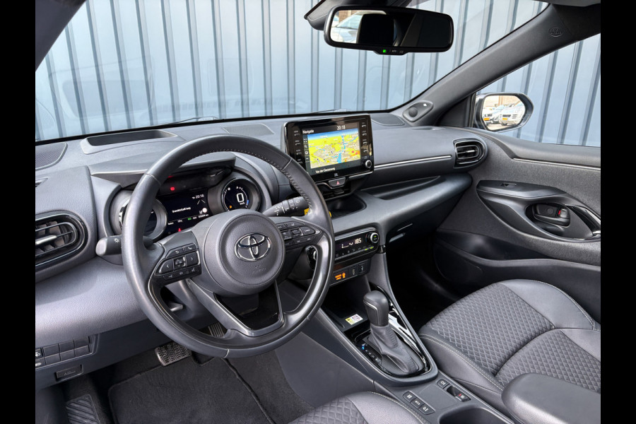 Toyota Yaris 1.5 Hybrid Executive | Trekhaak afnb. | JBL | Head Up | BSM | Camera | PDC V&A | Prijs Rijklaar!!