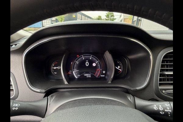 Renault Mégane Estate 1.3 TCe Limited - Navigatie / Apple CarPlay I Airco I Achteruitrij Camera I LED/PDC I Dealer onderhouden
