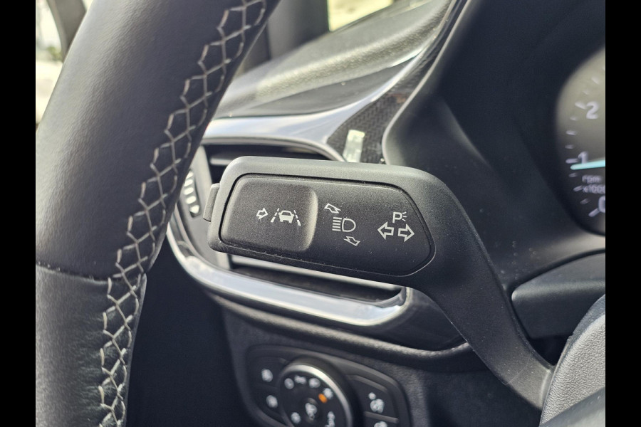 Ford Fiesta 1.0 EcoBoost Active X Winter Pack | Driver Pack | Trekhaak | Adaptive cruise control | B&O geluid | Achteruitrijcamera | Lane assist | Nieuwstaat | dealeronderhouden