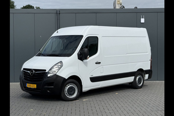 Opel Movano 2.3 Turbo 136 PK / L2H2 / INRICHTING / 1e EIG. / TREKHAAK / CAMERA / AIRCO / CRUISE / 3-ZITS