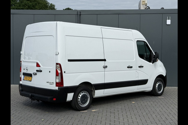 Opel Movano 2.3 Turbo 136 PK / L2H2 / INRICHTING / 1e EIG. / TREKHAAK / CAMERA / AIRCO / CRUISE / 3-ZITS