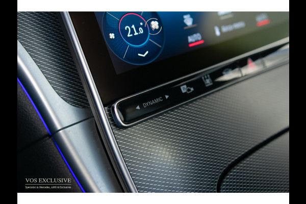 Mercedes-Benz C-Klasse Estate 300 d AMG Night|ACC|Keyless|360°|Massage|Stoelkoeling|Mem|Pano|Standkachel|19"|Trekhaak|Digital Light