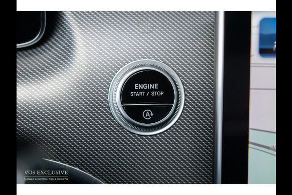 Mercedes-Benz C-Klasse Estate 300 d AMG Night|ACC|Keyless|360°|Massage|Stoelkoeling|Mem|Pano|Standkachel|19"|Trekhaak|Digital Light
