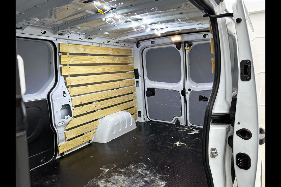 Renault Trafic 2.0 Blue dCi 150PK T30 L2H1 Advance Airco Bluetooth Camera Cruise PDC Trekhaak