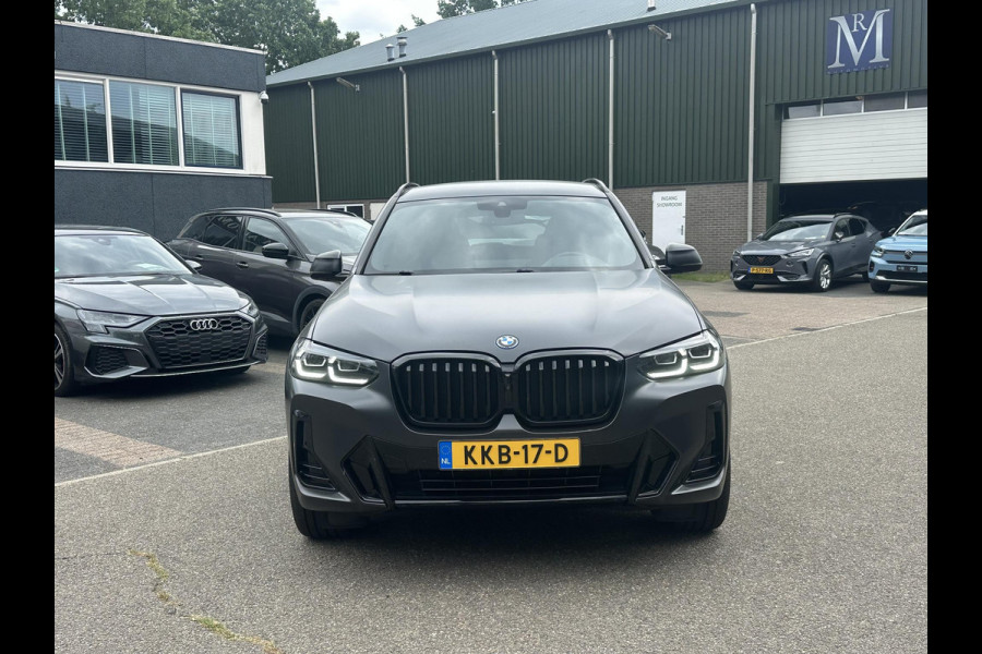 BMW X3 xDrive30e HIGH EXECUTIVE M SPORT | M-TECHNIC SPORTSTOELEN + MEMORY + LEER | ELEKTR. TREKHAAK | 360 CAMERA | HEAD-UP DISPLAY | 20 INCH | AMBI LIGHT | AERODYNAMICA-PAKKET | STOEL- + STUURVERWARMING | DEALER ONDERHOUDEN | RIJKLAAR |