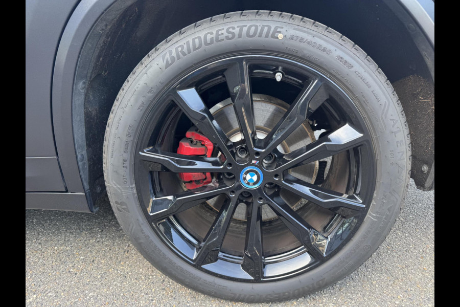 BMW X3 xDrive30e HIGH EXECUTIVE M SPORT | M-TECHNIC SPORTSTOELEN + MEMORY + LEER | ELEKTR. TREKHAAK | 360 CAMERA | HEAD-UP DISPLAY | 20 INCH | AMBI LIGHT | AERODYNAMICA-PAKKET | STOEL- + STUURVERWARMING | DEALER ONDERHOUDEN | RIJKLAAR |