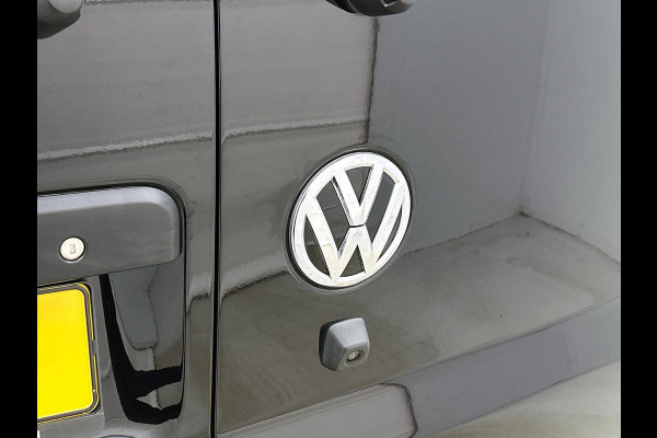 Volkswagen Transporter 2.0TDI L2H1 150PK Highline Dubbele Cabine Automaat Automaat Adaptive Cruise Control Airco Parkeersensoren Lichtmetalen velgen