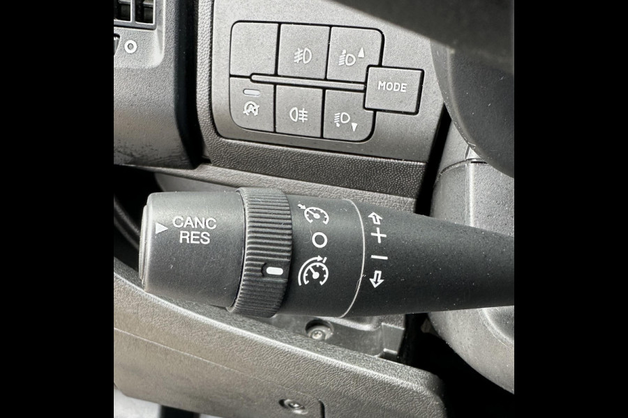 Peugeot Boxer 435 2.2 BlueHDi 140pk L3H2 Navi|Cruise|Airco