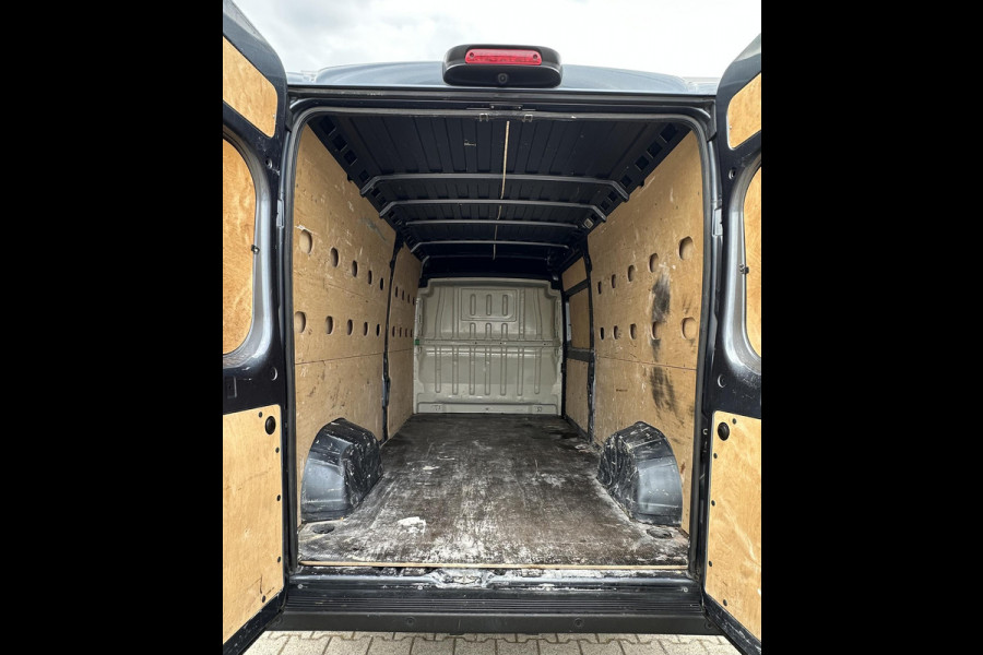 Peugeot Boxer 435 2.2 BlueHDi 140pk L3H2 Navi|Cruise|Airco
