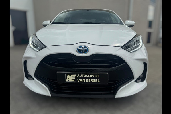 Toyota Yaris 1.5 Hybrid Dynamic CARPLAY / 4-SEIZ. BANDEN / RESERVE WIEL / STOELVERW. / CRUISE / ACHTERUITRIJCAMERA / LMV