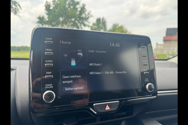Toyota Yaris 1.5 Hybrid Dynamic CARPLAY / 4-SEIZ. BANDEN / RESERVE WIEL / STOELVERW. / CRUISE / ACHTERUITRIJCAMERA / LMV