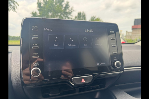 Toyota Yaris 1.5 Hybrid Dynamic CARPLAY / 4-SEIZ. BANDEN / RESERVE WIEL / STOELVERW. / CRUISE / ACHTERUITRIJCAMERA / LMV