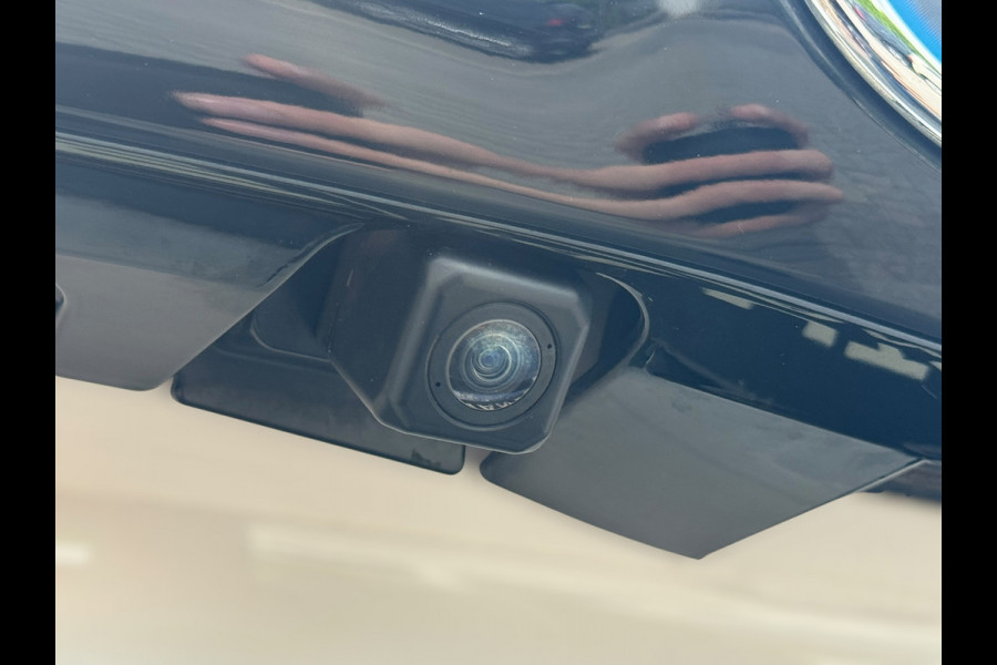 Toyota Yaris 1.5 Hybrid Dynamic CARPLAY / 4-SEIZ. BANDEN / RESERVE WIEL / STOELVERW. / CRUISE / ACHTERUITRIJCAMERA / LMV