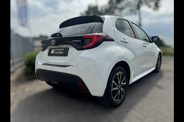 Toyota Yaris 1.5 Hybrid Dynamic CARPLAY / 4-SEIZ. BANDEN / RESERVE WIEL / STOELVERW. / CRUISE / ACHTERUITRIJCAMERA / LMV