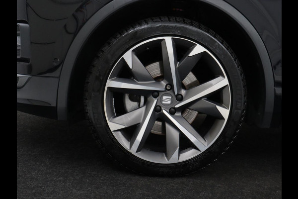 Seat Tarraco 1.4 TSI e-Hybrid PHEV FR | SOH 89,3% | Stoelverwarming | 360 Camera | Trekhaak | Adaptive cruise | Carplay | 20'' | Keyless | Side Assist | Virtual Cockpit | Memory | Full LED | Plug In