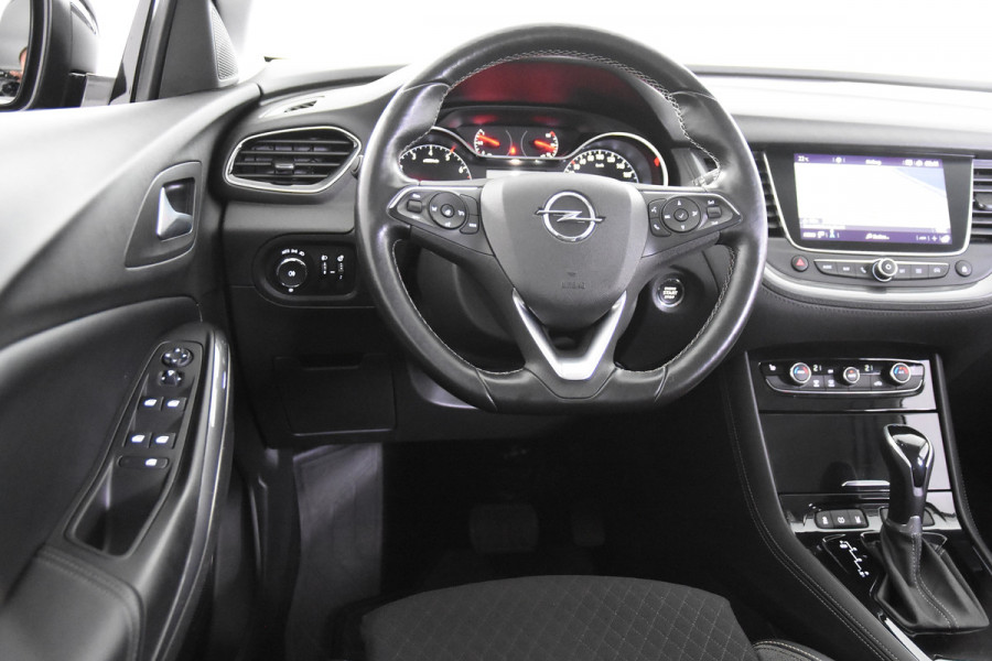 Opel Grandland X Turbo Innovation *1ste Eigenaar*Leer*Navigatie*Trekhaak*
