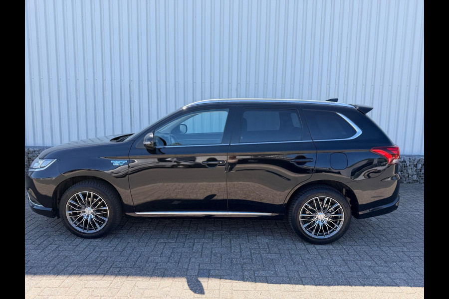 Mitsubishi Outlander 2.4 PHEV AWD PURE PLUG IN HYBRIDE CAMERA CARPLAY LED-XENON