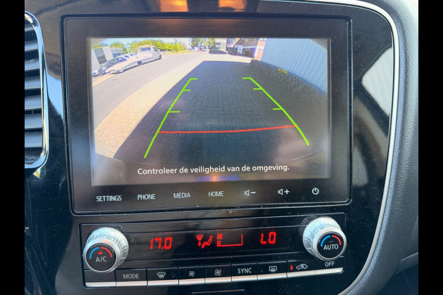 Mitsubishi Outlander 2.4 PHEV AWD PURE PLUG IN HYBRIDE CAMERA CARPLAY LED-XENON
