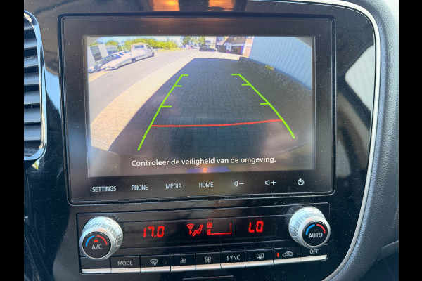 Mitsubishi Outlander 2.4 PHEV AWD PURE PLUG IN HYBRIDE CAMERA CARPLAY LED-XENON