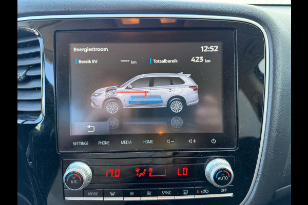 Mitsubishi Outlander 2.4 PHEV AWD PURE PLUG IN HYBRIDE CAMERA CARPLAY LED-XENON