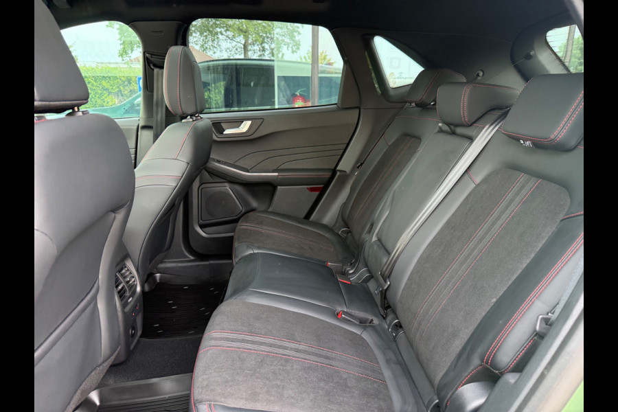 Ford Kuga 2.5 HEV ST Line X - Automaat - Panodak - Navi - Climate - Winterpack