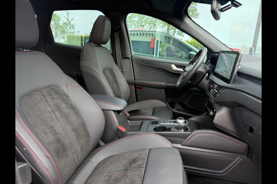 Ford Kuga 2.5 HEV ST Line X - Automaat - Panodak - Navi - Climate - Winterpack