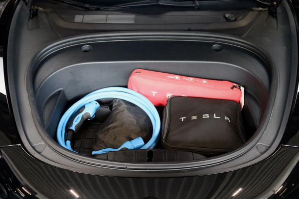Tesla Model 3 Long Range AWD |PPF|Smoke lights|Facelift