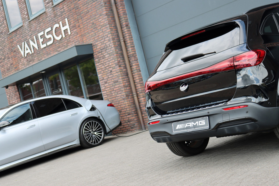 Mercedes-Benz EQA 250+ AMG Line 71 kWh | Facelift | 37.000,- ex BTW | Panoramadak | Distronic | Memory | Leder | Keyless Go | Surround Camera | Exclusief-pakket | Apple Carplay/Android Auto |