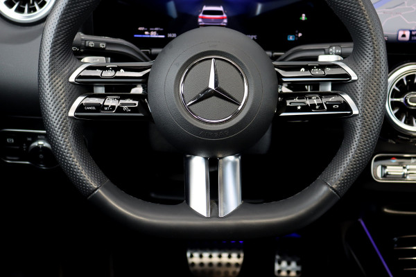 Mercedes-Benz EQA 250+ AMG Line 71 kWh | Facelift | 37.000,- ex BTW | Panoramadak | Distronic | Memory | Leder | Keyless Go | Surround Camera | Exclusief-pakket | Apple Carplay/Android Auto |