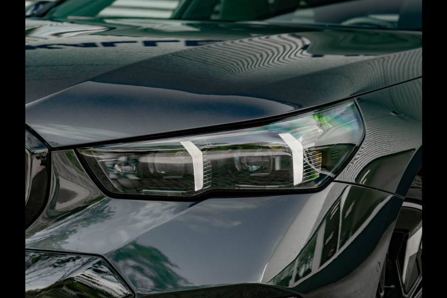 BMW 5 Serie Touring 530e M-Sport Pro - Pano - Trekhaak - ACC - Head-up - Harman Kardon