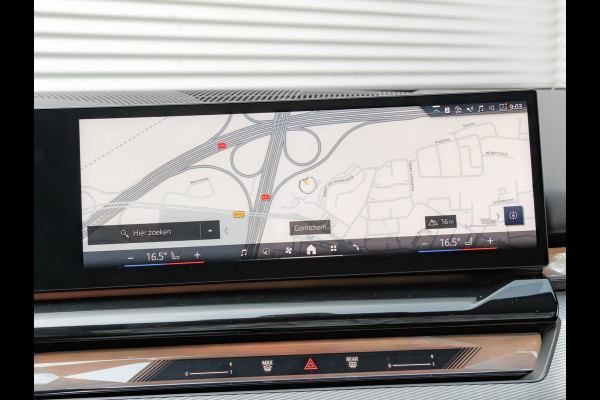 BMW 5 Serie Touring 530e M-Sport Pro - Pano - Trekhaak - ACC - Head-up - Harman Kardon