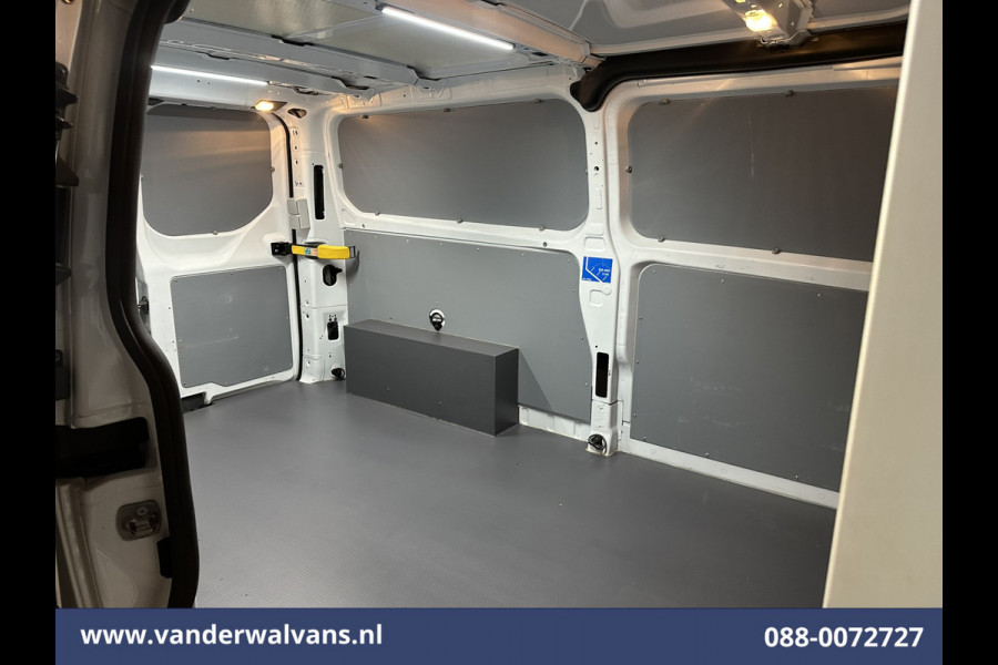 Ford Transit Custom 2.0 TDCI 130pk L2H1 Euro6 Airco | Camera | 2800kg Trekhaak | LED | Android Auto Cruisecontrol, Verwarmde voorruit, Stoelverwarming, Parkeersensoren, Bijrijdersbank