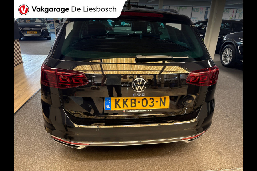 Volkswagen Passat Variant 1.4 TSI PHEV GTE Business / Leder / Panorama-dak / head-up / 360camera