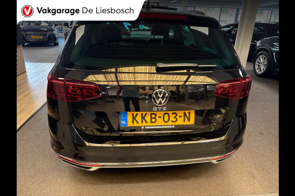 Volkswagen Passat Variant 1.4 TSI PHEV GTE Business / Leder / Panorama-dak / head-up / 360camera