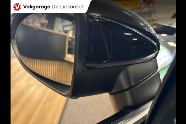 Volkswagen Passat Variant 1.4 TSI PHEV GTE Business / Leder / Panorama-dak / head-up / 360camera