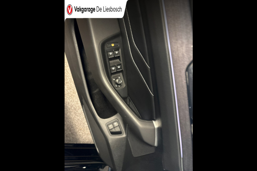 Volkswagen Passat Variant 1.4 TSI PHEV GTE Business / Leder / Panorama-dak / head-up / 360camera