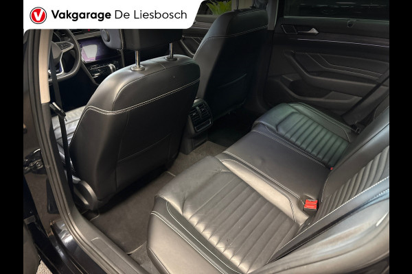 Volkswagen Passat Variant 1.4 TSI PHEV GTE Business / Leder / Panorama-dak / head-up / 360camera