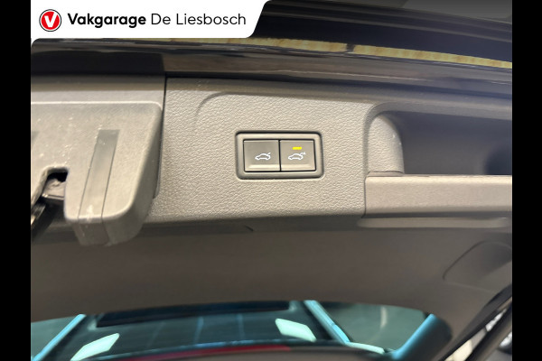 Volkswagen Passat Variant 1.4 TSI PHEV GTE Business / Leder / Panorama-dak / head-up / 360camera