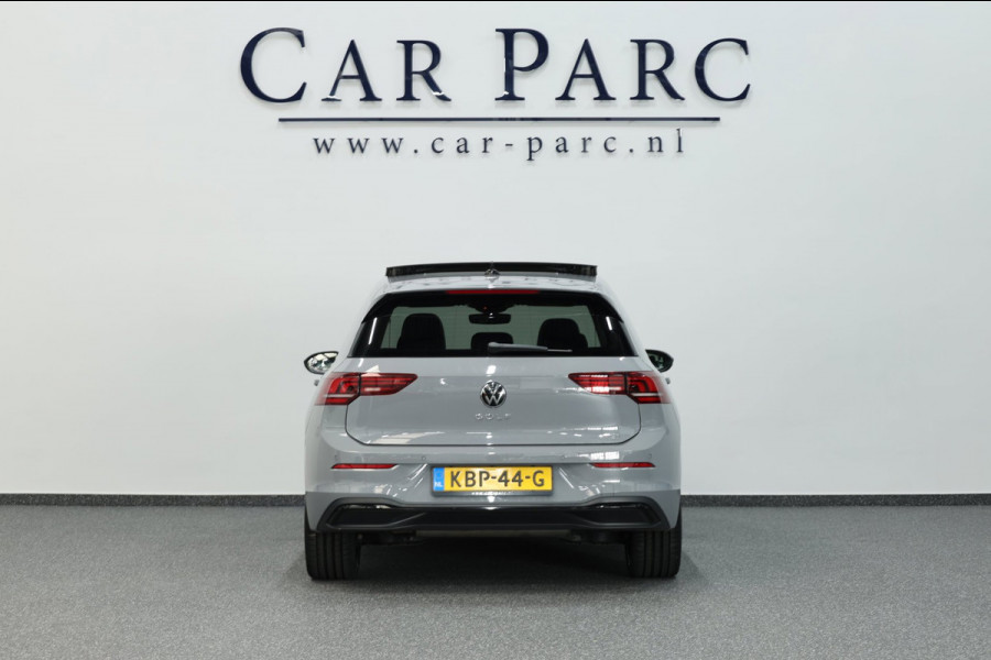 Volkswagen Golf 1.5 eTSI R-Line Edition LED/VIRTUAL/SFEER/PANO/ALCANTARA+S.VERWARMING+MEMORY/19" LMV/ACC/ECC/12 MND GARANTIE!
