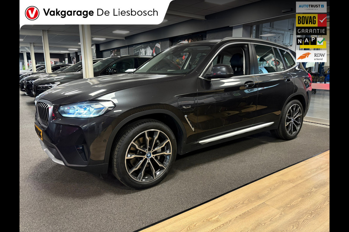 BMW X3 XDrive30e Business Edition Plus / leer / head up / camera / trekhaak / orig ned