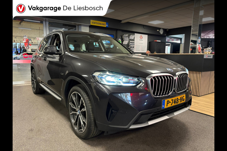BMW X3 XDrive30e Business Edition Plus / leer / head up / camera / trekhaak / orig ned